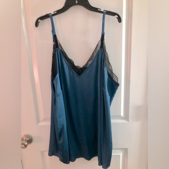 Torrid Satin Lace Trim Cami NWT - Picture 7 of 8